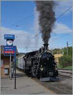 La DER de la Saison! (Saisonabschlussfeier der Blonay-Chamby Bahn 2023) - Kräftig rauchend wartet die BFD HG 3/4 N° 3 der Balona-Chamby Bahn in Blonay auf die Abfahrt.