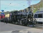 Die BFD HG 3/4 N° 3 der Blonay-Chamby Bahn wartet mit dem letzten Dampfzug des Tages in Blonay auf die Abfahrt nach Chaulin. Heute führt dieser Zug zusätzlich eine vierachsigen Flachwagen mit. 

13. Okt. 2024