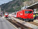 Der Glacier Express von Zermatt nach St.