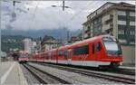 Der MGB ABDeh 4/8 2023  Komet  und die beiden MGB ABeh 4/12 806 und 809  Orion  warten in Brig MGB auf ihre Abfahrt nach Fiesch resp. Zermatt.

17. Aug.2024