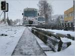 Ein Winterbild aus Blonay mit den  Train des Etoiles  und dem  Astro Pleiades  im Hintergrund.