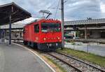 Die MOB HGem 2/2 2501  (ex CEV MVR) verlässt Vevey in Richtung  Blonay.