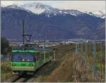 In den Weinbergen von Aigle ist der TPC Beh 4/8 591 als R71 431 auf der Fahrt von Les Diablerets nach Aigle.