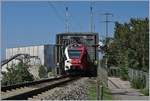 Der TPF RABe 527 197 unterwegs von Neuchâtel nach Fribourg bei der Ziehlbrücke.