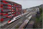 Ein SBB ETR 610 / RABe 503  Pinocchio  erreicht den Bahnhof von Montreux.

12. April 2022