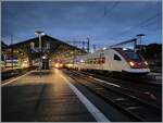 Zwei SBB ICN RABe 500 warten in Lausanne auf die Abfahrt in Richtung Zürich HB. 

20.02.2024