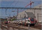 Der SBB RABe 511 107 auf der Fahrt nach Vevey erreicht Lausanne.