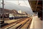 Der OeBB ABDe 4/8 745 (ex BLS 741) verlässt Balsthal als Regionalzug nach Oensingen.