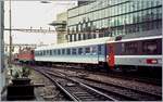 Obwohl die InterRegio IR Züge der DB auch im internationalen Verkehr eingesetzt wurden, gab es keine IR Linie in die Schweiz, trotzdem kamen hin und wieder in EC Zügen IR Wagen in die