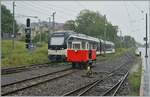 Wie winzig klein die RB Draisine der RB Dm 2/2 N° 3  Biniou  der Blonay-Chamby Bahn ist, zeigt dieses Bild im Vergleich zum CEV MVR ABeh 2/6 N° 7503  Blonay-Chamby .