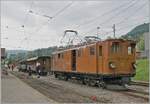  Festival Suisse de la vapeur (Schweizer Dampffestival 2025) - die Bernina Bahn Ge 4/4 81 der Blonay Chamby Bahn �bernimmt in Blonay ihren Zug f�r die R�ckfahrt nach Chaulin. 

8. Juni 2025