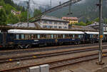 Der VSOE Schlafwagen Nr. 3525 – VSOE Sleeping-Car / Voiture-Lits / Carrozza-Letti N° 3525 (F- VSOE 61 87 06-70 525-7) im Zugverbund vom Venice Simplon-Orient-Express am 02.08.2019 beim Halt in Göschenen (CH), leider bei Regen.

Der  ...