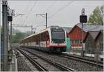 Der Brünigbahn ABeh 150 102-8 Adler als IR von Luzern nach Interlaken Ost bei der Durchfahrt in der Vorortsstation Kriens Mattenhof.