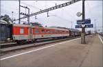 Ehemaliger Speisewagen der SBB (WR 50 85 88 - 33 502 - 8) im Swisstrainzug in Sulgen. April 2014.
