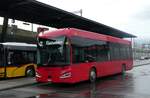 (282'876) - Bernmobil, Bern - Nr. 104/BE 137'104 - eIrizar am 6. Dezember 2025 beim Bahnhof Bern Br�nnen Westside