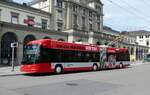 (286'009) - SW Winterthur - Nr. 138 - Hess/Hess Gelenktrolleybus am 6. April 2026 beim Hauptbahnhof Winterthur