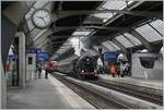 Die 141 R 1244 des  Vereins Mikado 1244  wartet in Zürich HB auf die Abfahrt nach Luzern.
24. Juni 2018