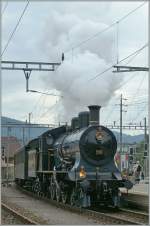 Die schne A 3/5 705 mit ihrem Extrazug nach Murten in Olten.