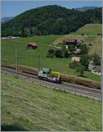 Der BLS Tm 98 52 5234 382-0 CH-BLSN erreicht Fauensee. 

14. Juni 2021