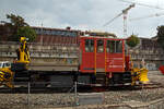 Der SBB Tm III Baudiensttraktor 98 85 5 232 050-5 CH-SBBI  mit beidseitigen Schneepflgen steht am 09.09.2021 in Luzern.