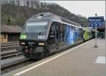 Die BLS Re 465 003 ist mit ihrem RE von Bern nach Luzern in Wolhusen eingetroffen.