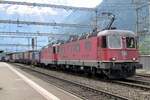 re-6-6/791850/am-4-juni-2014-verlaesst-11679 Am 4 Juni 2014 verlässt 11679 mit ein KLV nach Basel Erstfeld.