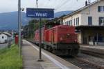 SBB: Die Re 4/4 11328 mit der Bm 4/4 18432 am Hacken beim Passieren des Bahnhofs Solothurn-West am 8.