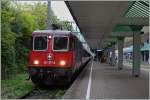 Re 421 371-6 mit einem EC Mümchen - Zürich beim Halt in Bregenz.