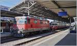 Lawinengefahr! Drohten Lawinen die Fahrt des TEE Gottardo zu stören, wurde auf der Gotthardstrecke jeweils eine Lok vorgespannt.