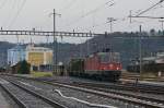 SBB: Güterzug mit Re 4/4 || 11291 im Güterbahnhof Porrentruy am 10.