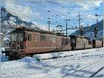 BLS Re 4/4 181 - 189 ab 1974; die BLS Re 4/4 183  Kandersteg  und eine weitere verlassen Brig mit einem Güterzug Richtung Spiez. 

22. März 2008