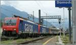 Zwei SBB Re 474 erreichen mit einer Rola von Novara nach Freiburg Domodossola.