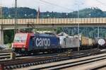 Am 27 Mai 2006 steht SBB 482 049 -in TX Logdienst- in Kufstein. TRAXX-Mangel wegen massiver Expansion bei de TX Logistics machte für einige Jahren die Einsätze von SBB und BLS TRAXXen notwendig.