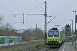 Schweizer Loks tief im Westen: Auf dem Weg in die Niederlande durchfährt die BLS Cargo-485 015 am 16.03.2022 den Bahnhof Boisheim