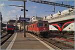 Noch einmal die SBB Re 6/6 11634 (Re 620 036-4)  Aarburg-Oftrignen , diesmal in Lausanne mit dem  Spaghetti-Zug  bei der Abfahrt in Richtung Domodossola. 

22. Jan. 2021 