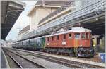Der  L'Association 141R568  Extrazug Train Chasse mit der ex BLS Ae 6/8 N° 205 beim Halt in Lausanne. 

14. Oktober 2023