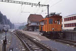 te-i/735965/die-station-wasen-im-emmental-als Die Station Wasen im Emmental, als sie noch einen Traktor besass. Te 29 der EBT, 31.Dezember 1992  