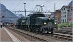 100 Jahre Krokodil: Die beiden grünen Krokodile, die SBB Historic Ce 6/8 III 14305 (91 85 4601 305-6) und die bei der SOB eingestellte Be 6/8 III 13302 (91 85 4601 302-3) haben das Depot verlasen