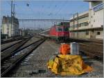 SBB Re 4/4 II 11212 erreicht mit ihrem IR von Genve nach Brig Lausanne.