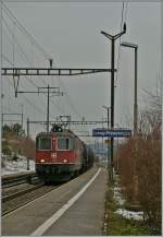 SBB Re 4/4 II 11292 mit einem Gterzug bei Lonay-Prveranges.