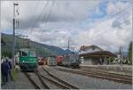 60 Jahre BoBo - daf�r richtete die OeBB ein einmaliges Treffen von 25 Loks aus. Auf diesem Bild, in Balsthal aufgenommen, zeigen sich die SBB Re 4/4 II 11335 in Gr�n und die BAM MBC Re 4/4 II 506 (UIC 91 85 4420 506 8 CH MBC).

14. September 2024 