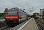 RE 460 036-7 mit einem IR nach Konstanz beim Halt in Grenchen Sd.