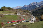 RhB Ge 4/4 II 618  Viafier retica  aus Scuol kommend am 24.
