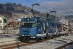 Ge 4/4 MOB 8001 steht am 31 Dezember 2025 in Zweisimmen.
