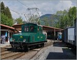 Die revidierte +GF+ Ge 4/4 N 75 in Chaulin bei der Blonay Chamby Bahn.