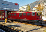 Die RhB Ge 6/6 II 704 „Davos“ steht am 01.11.2019 in Chur vor dem Lokschuppen.