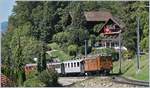 50 Jahre Blonay - Chamby Bahn; die Bernina Bahn Ge 4/4 81 ist kurz nach Chernex mit dem Riviera Belle Epoque Zug auf der Rückfahrt von Montreux nach Chaulin.