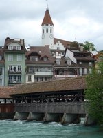 (171'532) - Altstadt mit Aare, Br�cke und Stadtkirche am 30.