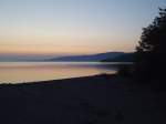 (140'906) - Morgenstimmung am Neuenburgersee am 27.