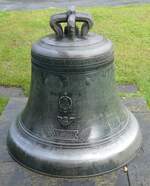 (274'655) - Glocke der Kirche Adelboden von 1597 am 4.